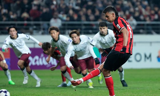 패널티킥 차는 후이즈