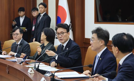 국가정책조정회의 주재하는 김민석 총리