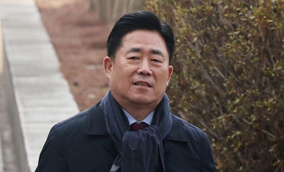 김규환 전 의원, 합수본 2차 조사 출석