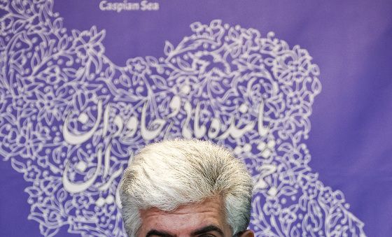 미국·이스라엘의 대이란 공격 입장 발표하는 이란 대사