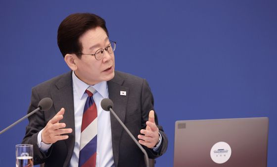 이재명 대통령, 중동 관련 대응 임시 국무회의