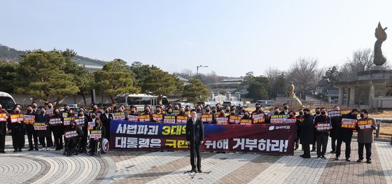 발언하는 장동혁 대표