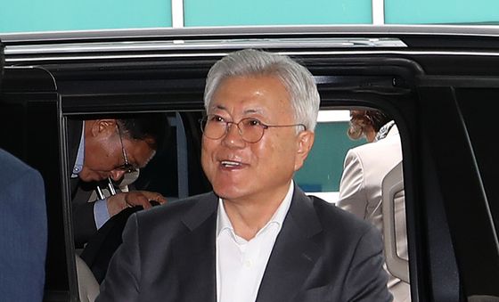 문재인 전 대통령, 퇴임 후 첫 미국 방문