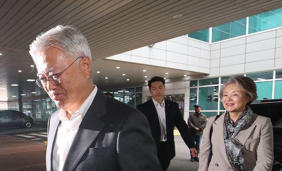 퇴임 첫 미국 방문하는 문재인 전 대통령 내외