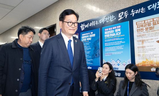 송영길 전 대표 '정청래 대표와 면담하러 갑니다'