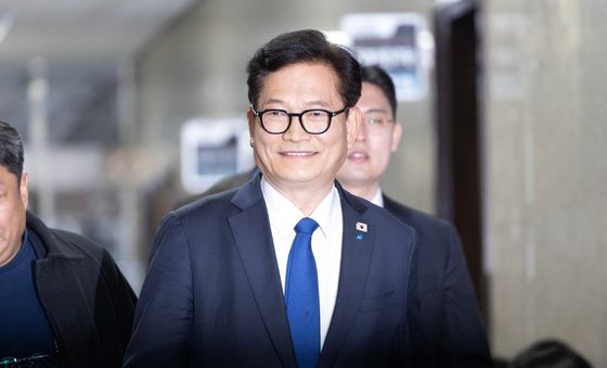 정청래 대표와 면담 나선 송영길 전 대표