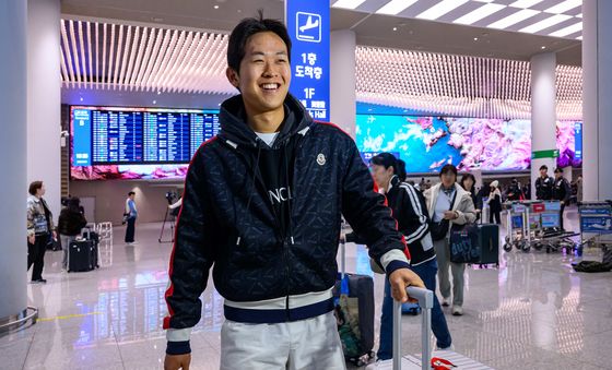 귀국하는 두바이 체류객