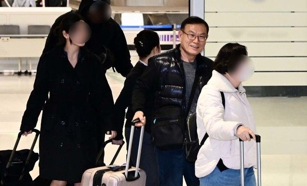 귀국하는 한국인 체류객들