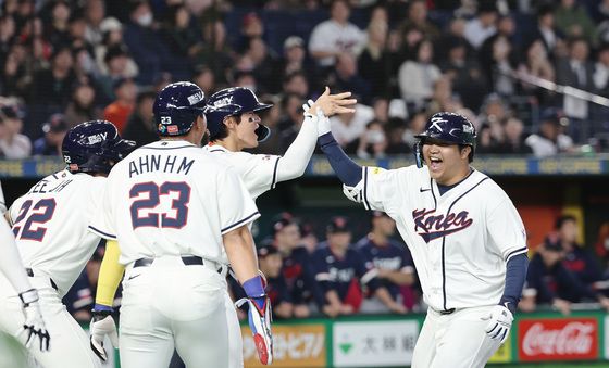 문보경, 만루포