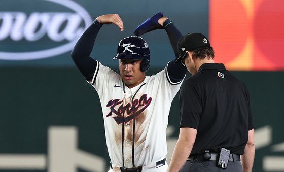 2루 훔친 저마이 존스