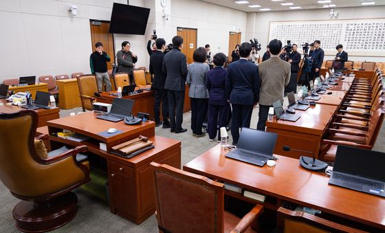 국민의힘, 법사위 전체회의 개회 요구 기자회견