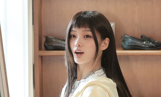 이로하, 샤랄라