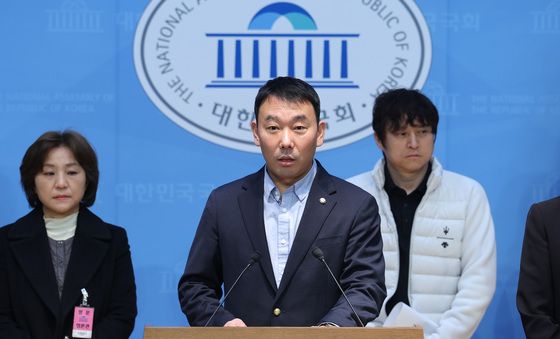 공소청법 기자회견 발언하는 김용민