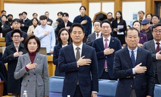 국민의례 하는 오세훈 서울시장