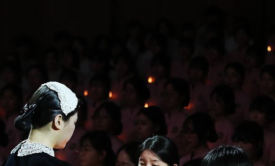 '우리도 나이팅게일 본받아'