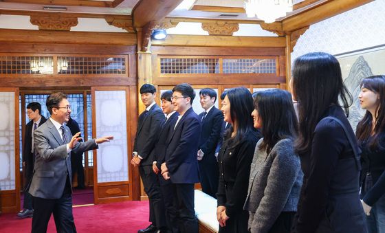 삼청동 오픈하우스 간담회 갖는 김민석 총리