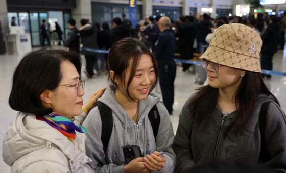 '다시 만난 가족'