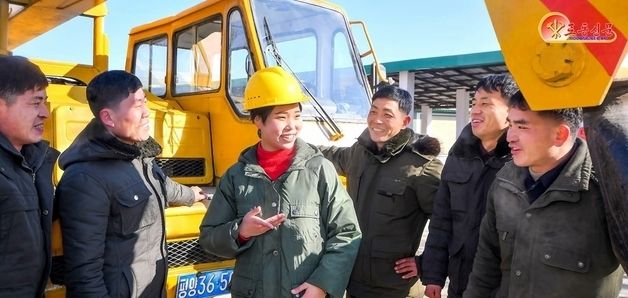북한, 지방발전정책에서 여성 노동자들 역할 강조