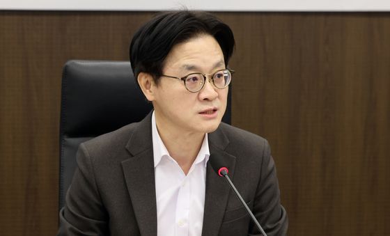 모두발언하는 김정관 산업부 장관