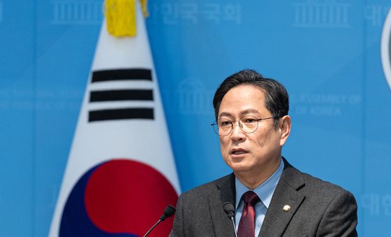 집안싸움 '휴전 제안하는 박수영 국민의힘 의원