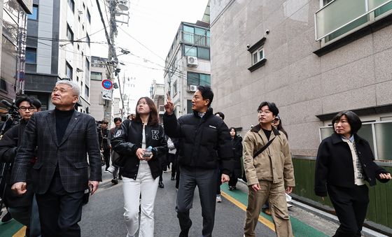 1인가구 밀집지역 둘러보는 오세훈 시장