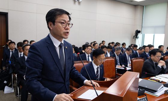 한미관세협상 관련 보고하는 여한구 통상교섭본부장