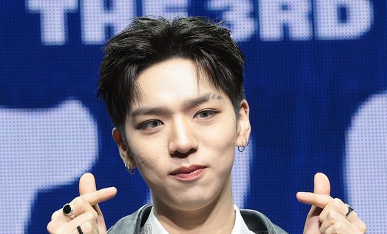 현준, 하트 두개