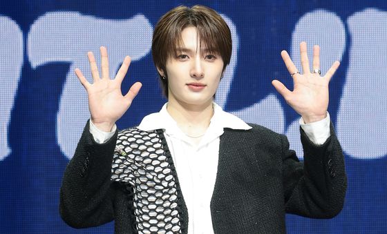 준표, 샤이닝 가이