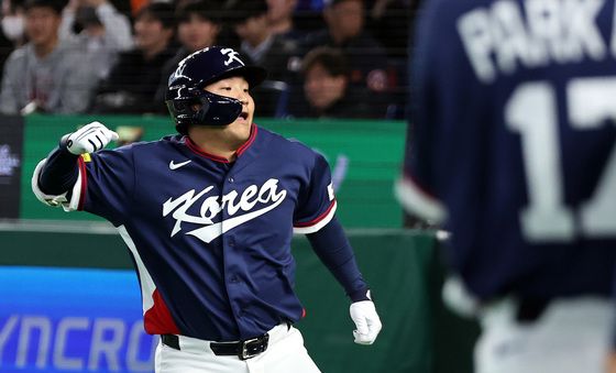 문보경, 선제 투런포