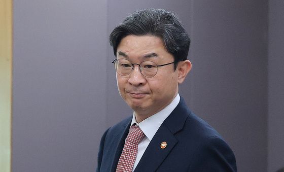 가계부채 점검회의 참석하는 이억원 금융위원장