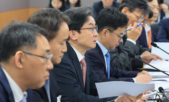 모두발언하는 이억원 금융위원장