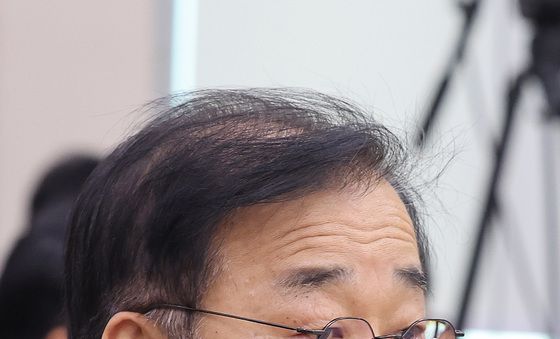 김윤덕 장관 '갈증'