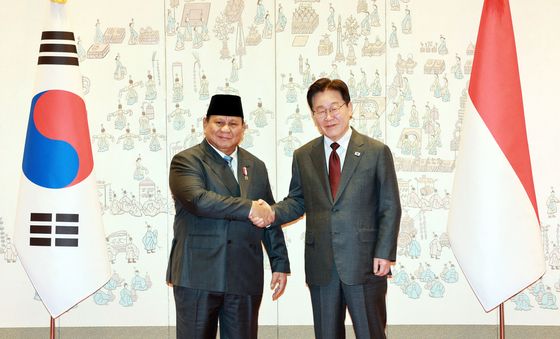 이재명 대통령, 프라보워 수비안토 인도네시아 대통령과 기념촬영