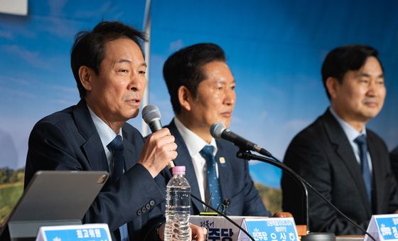 강원 민생 현장최고위 발언하는 우상호 민주당 강원지사 예비후보