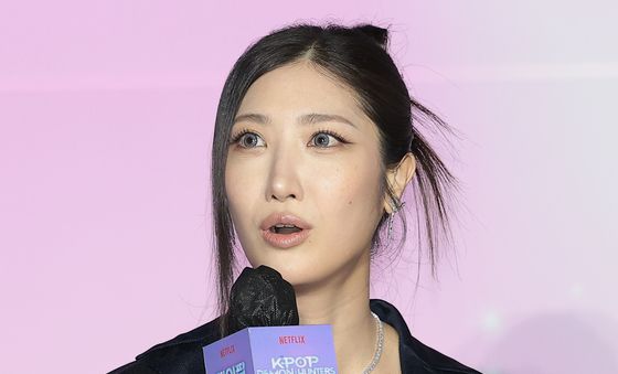 이재, 인사말 하는 '케데헌' 골든 작곡가