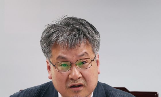 회의 주재하는 이종수 위원장