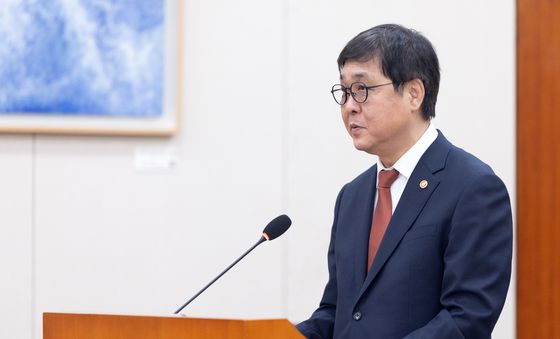 제안 설명하는 최휘영 장관