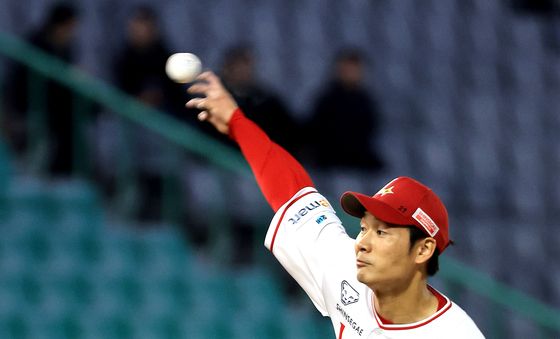 삼진 잡아내는 타케다