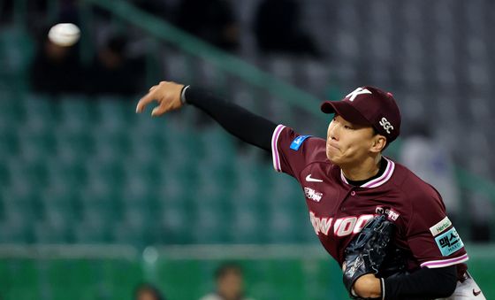 유토 들어가고 등판한 김성진