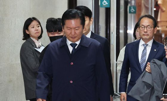 최고위 향하는 정청래 대표 '고심'