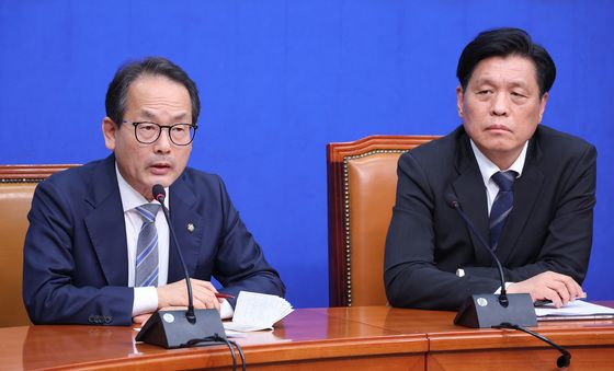 비공개 최고위 결과 발표하는 강준현 대변인