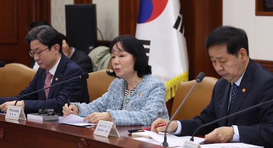 개인정보보호 관리체계 인증제 실효성 강화방안 발언하는 송경희 위원장