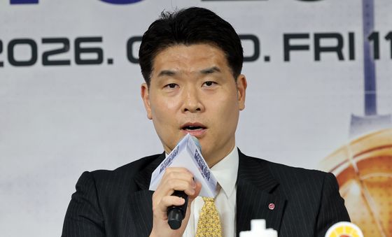 플레이오프 포부 밝히는 LG 조상현 감독