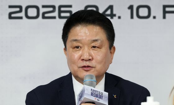 플레이오프 포부 밝히는 정관장 유도훈 감독