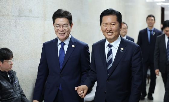 손잡은 정청래·정원오