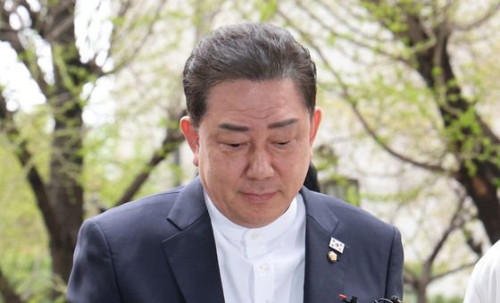 7차 경찰 조사 출석하는 김병기