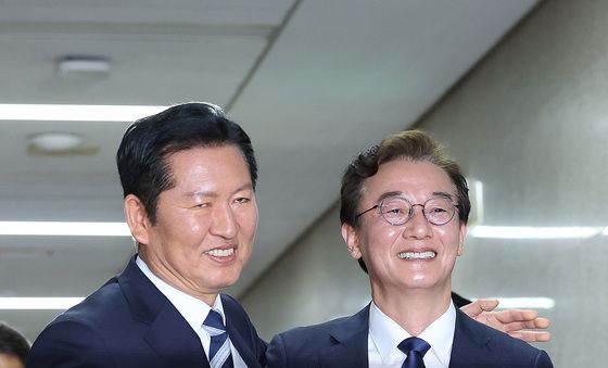 정청래·전재수 '미소'