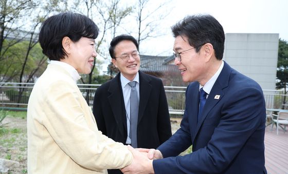 박주민·전현희와 인사하는 정원오