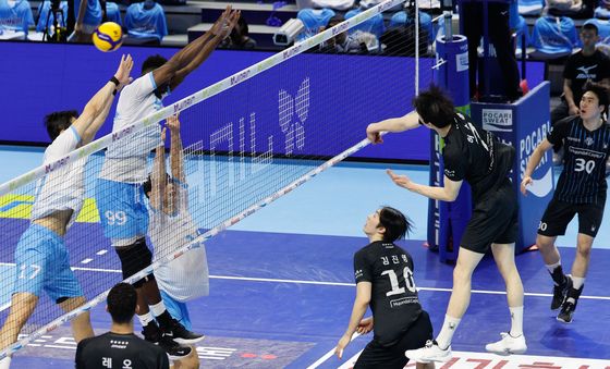 허수봉 '허를 찌른다'