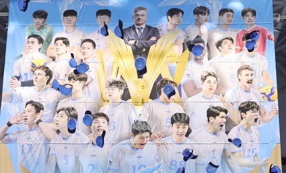 '트레블' 달성 대한항공, 2년 만 왕좌 탈환